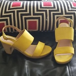 Like New Limelight Sandals